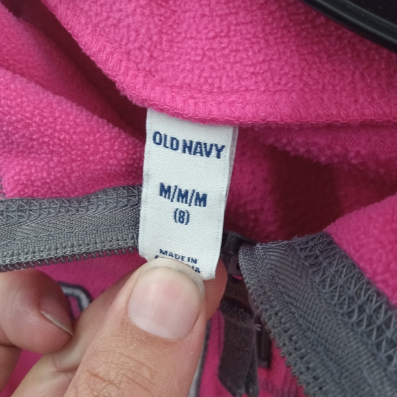 SOLD - Set of matching size 8 Old Navy Fleece Pullovers. - Picture 3 of 3
